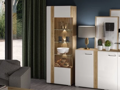 Design Plus Studio Kuchni & Salon Meblowy | Adagio 02 Prawy dąb castello - witryna | 