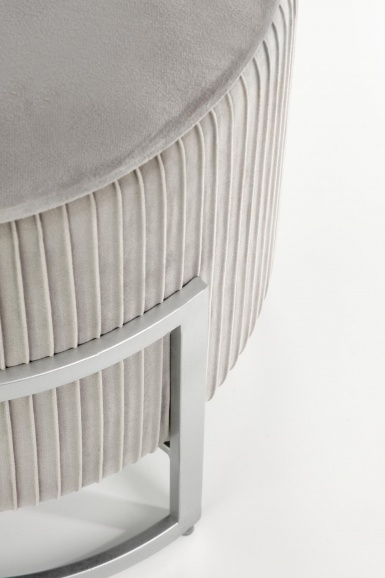 Design Plus Studio Kuchni & Salon Meblowy | CRICKET pufa jasny popiel (1p1szt) | 2010001190028