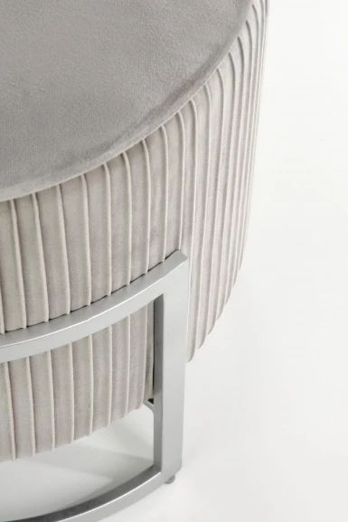 Design Plus Studio Kuchni & Salon Meblowy | CRICKET pufa jasny popiel (1p1szt) | 2010001190028