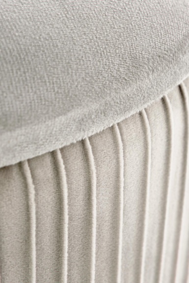 Design Plus Studio Kuchni & Salon Meblowy | CRICKET pufa jasny popiel (1p1szt) | 2010001190028