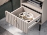 Design Plus Studio Kuchni & Salon Meblowy | Sophie 24 cashmere - szafka nocna 1S | 